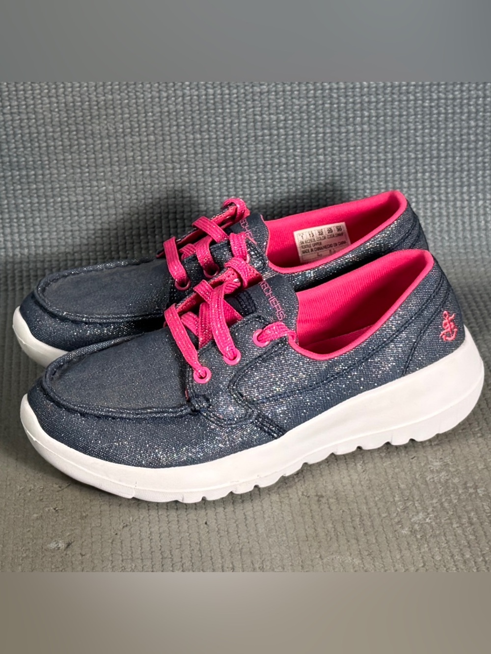 Skechers Go Walk‎ Joy Shore Brights Girls Boat Shoe Denim/Pink Kid’s Size 1